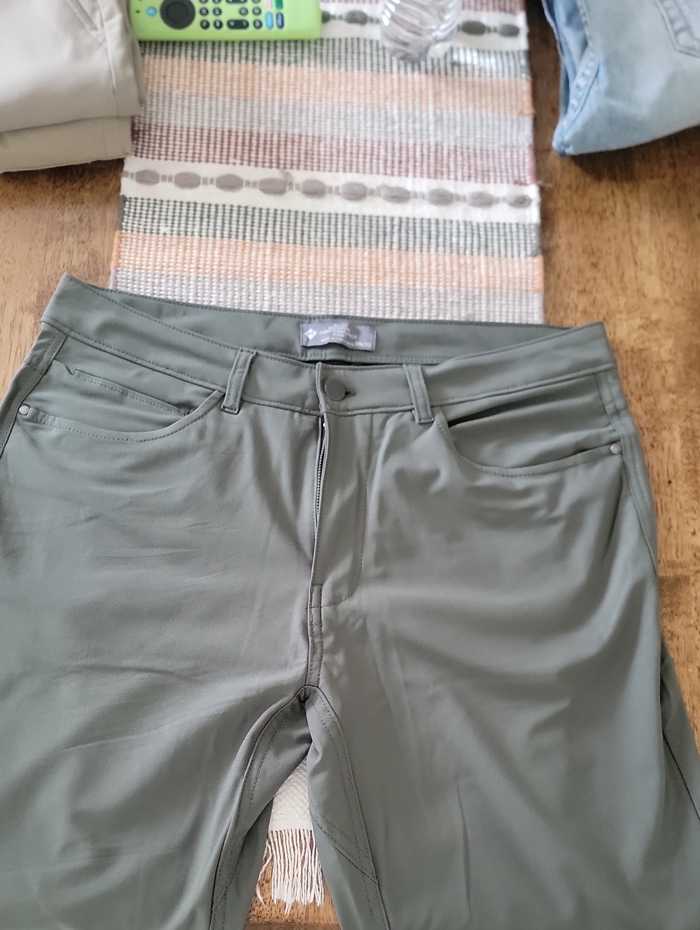 Slim Stretch Chinos in Olive Green - Men's